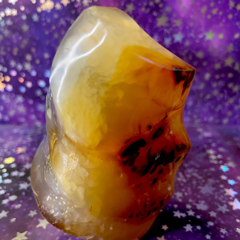 🌸SALE🌸 Carnelian Crystal Flame Carving